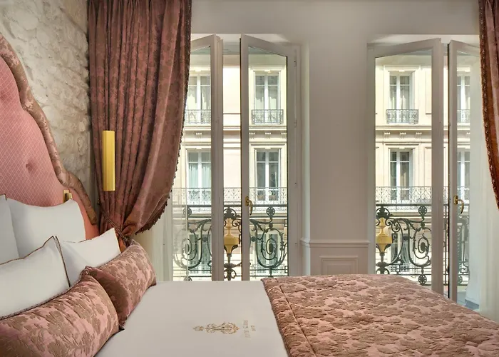 Kleber Champs-elysées Tour-eiffel Hotel 3*