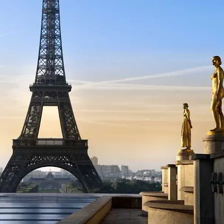 Hotel Kleber Champs-elysées Tour-eiffel 3*